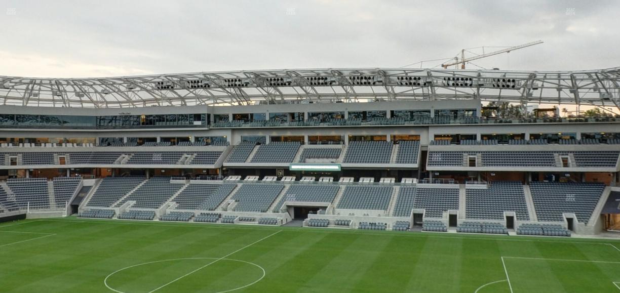 BMO Stadium - Section 210 Seat View