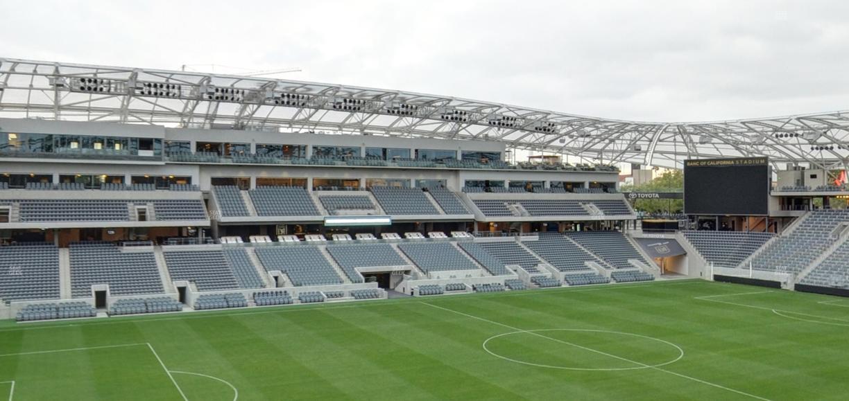 BMO Stadium - Section 216 Seat View