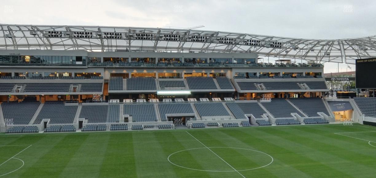 BMO Stadium - Section M 4 Seat View