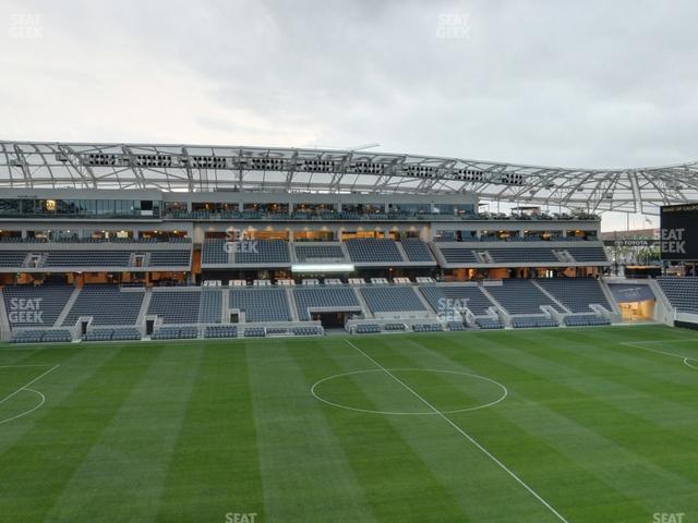 BMO Stadium - Section M 4 Seat View BMO Stadium - Section M 4 Seat View