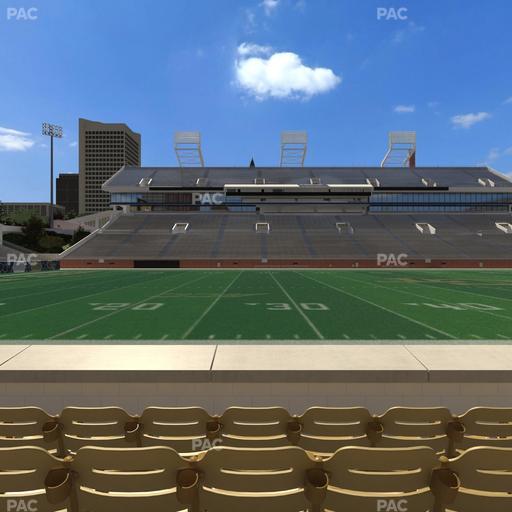 Bobby Dodd Stadium - Section Club 4 Seat View