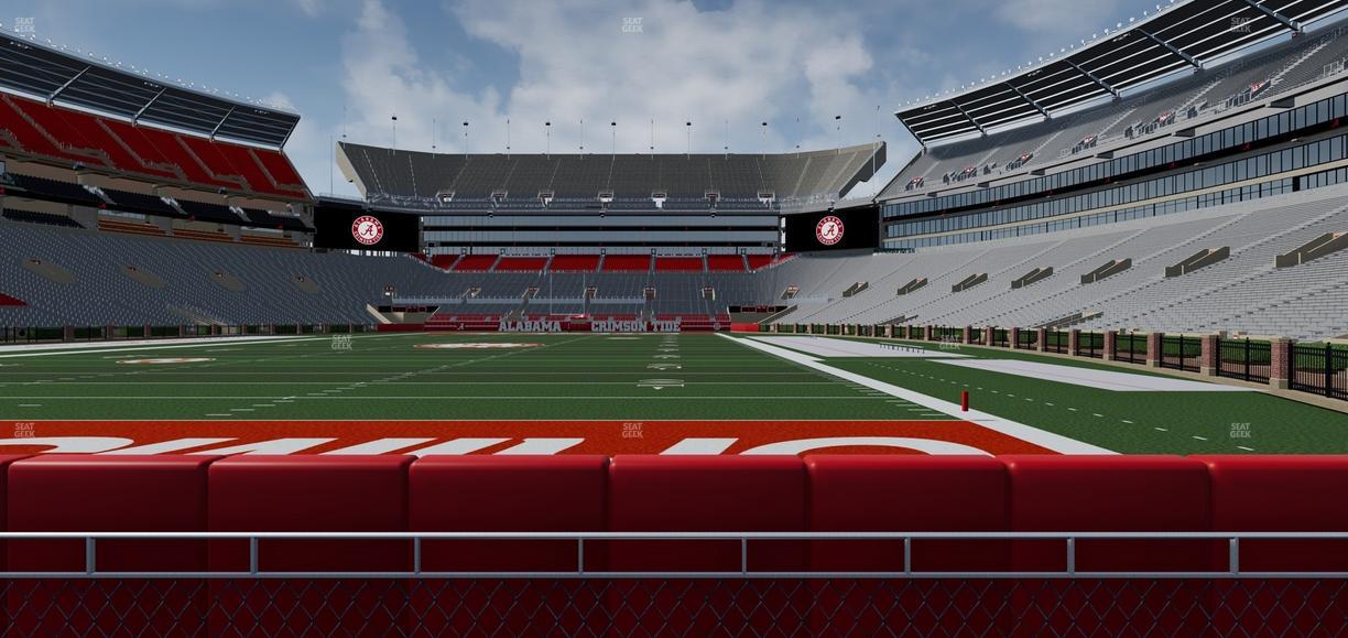 Bryant-Denny Stadium - Section South Field Suite 1 Seat View