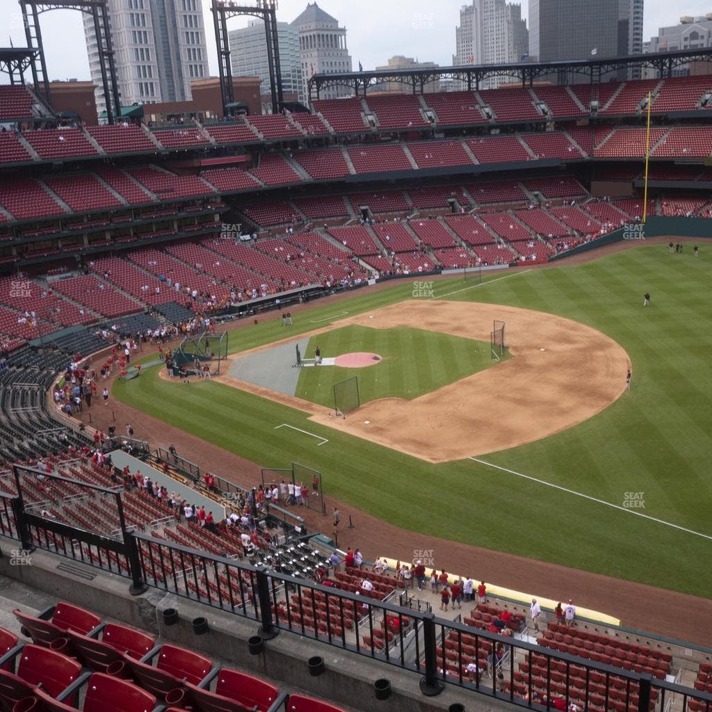 Busch Stadium - Section First Base Pavilion 337 Seat View