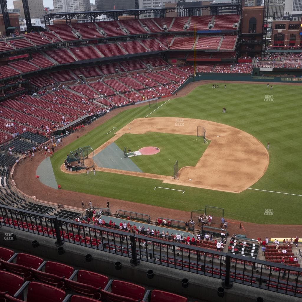 Busch Stadium - Section First Base Terrace 439 Seat View