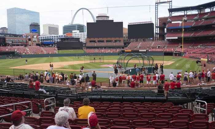 Busch Stadium - Section Home Field Box 152 Seat View