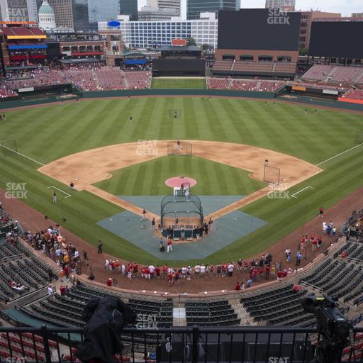 Busch Stadium - Section Home Pavilion 350 Seat View