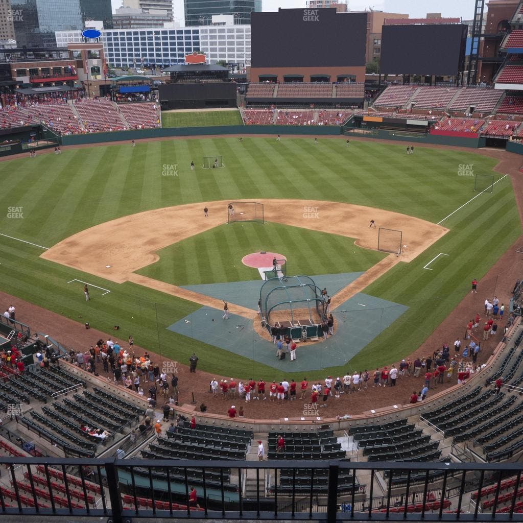 Busch Stadium - Section Home Pavilion 351 Seat View