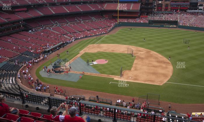 Busch Stadium - Section Infield Pavilion 342 Seat View