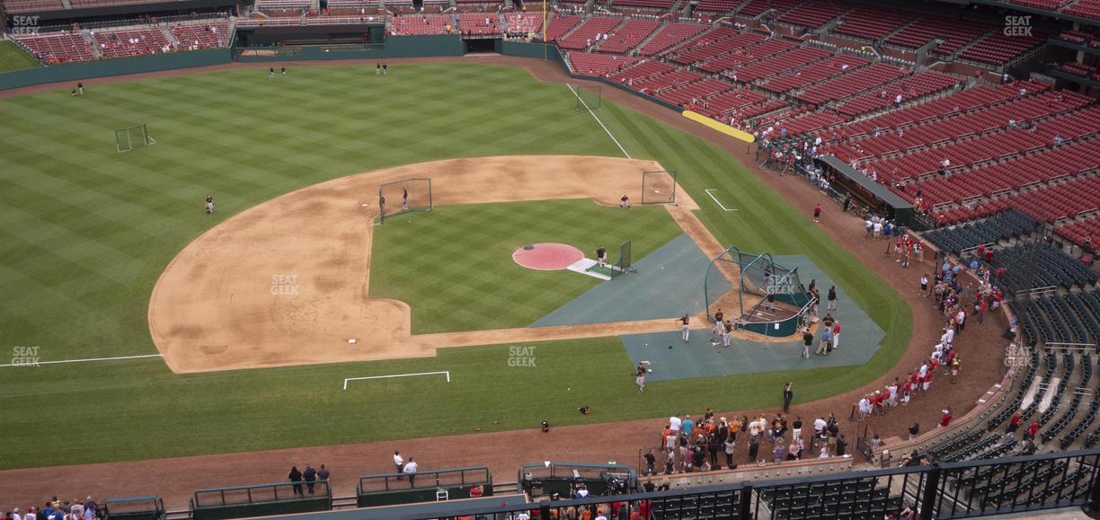 Busch Stadium - Section Infield Pavilion 356 Seat View