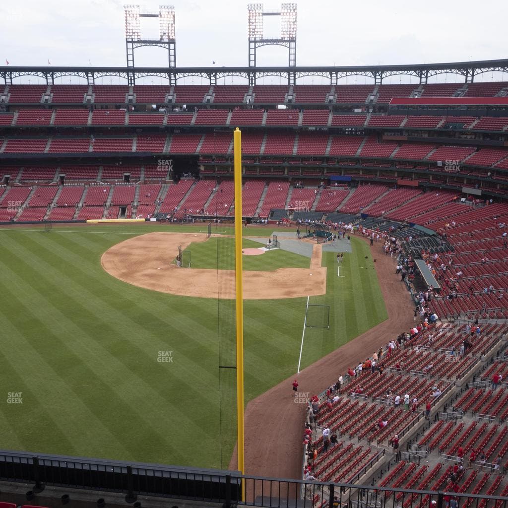 Busch Stadium - Section Left Field Pavilion 371 Seat View
