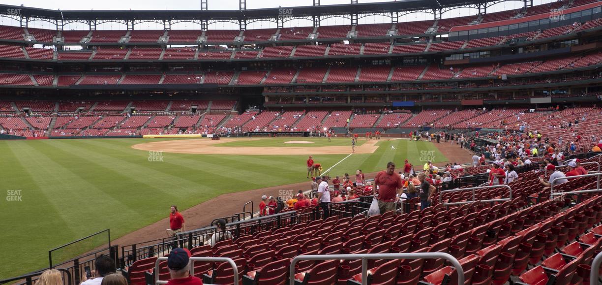Busch Stadium - Section Lower Left Field Box 168 Seat View