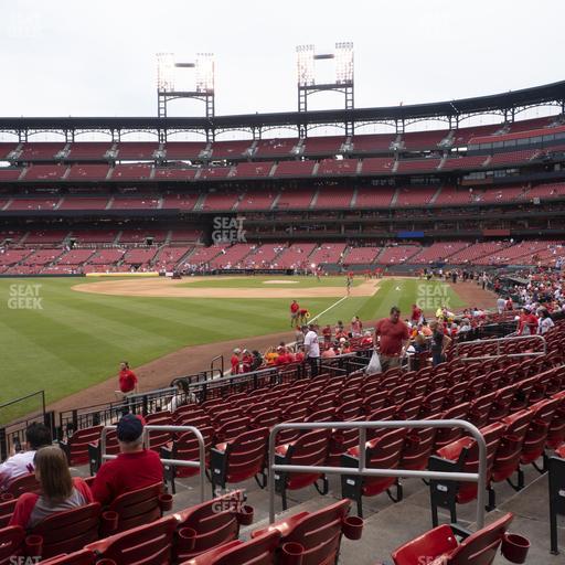Busch Stadium - Section Lower Left Field Box 168 Seat View