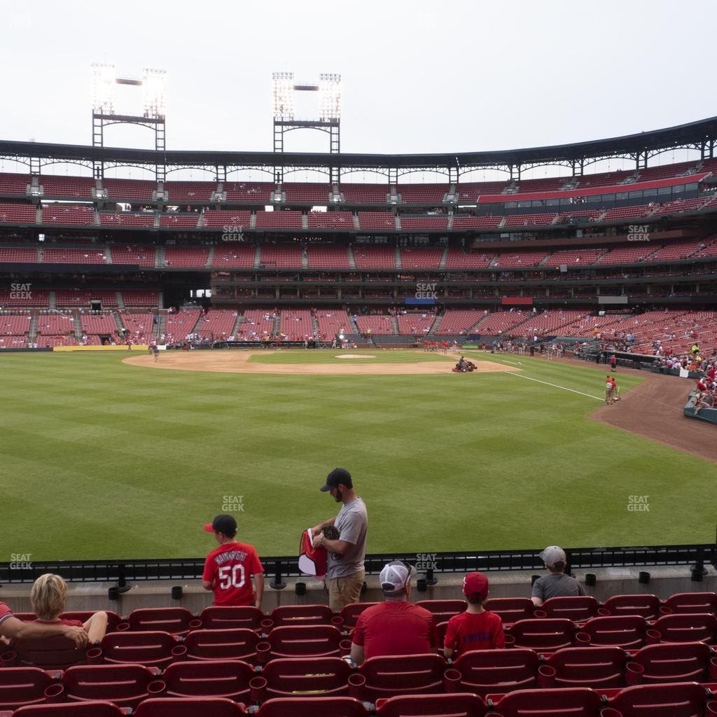 Busch Stadium - Section Lower Left Field Box 172 Seat View