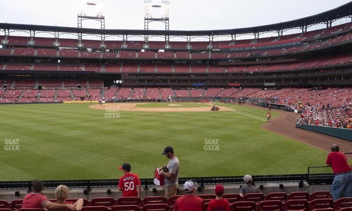 Busch Stadium - Section Lower Left Field Box 172 Seat View