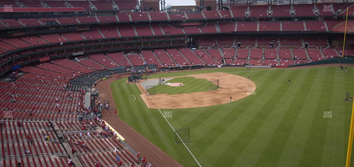 Busch Stadium - Section Right Field Pavilion 331 Seat View