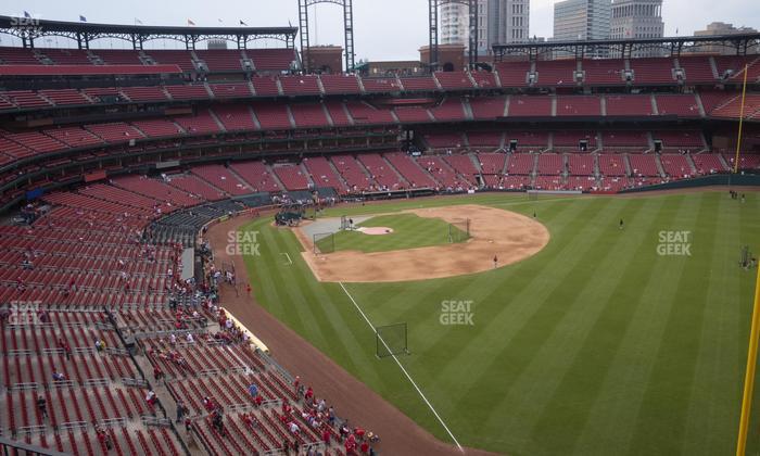 Busch Stadium - Section Right Field Pavilion 331 Seat View