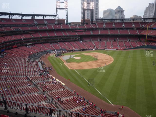 Busch Stadium - Section Right Field Pavilion 332 Seat View