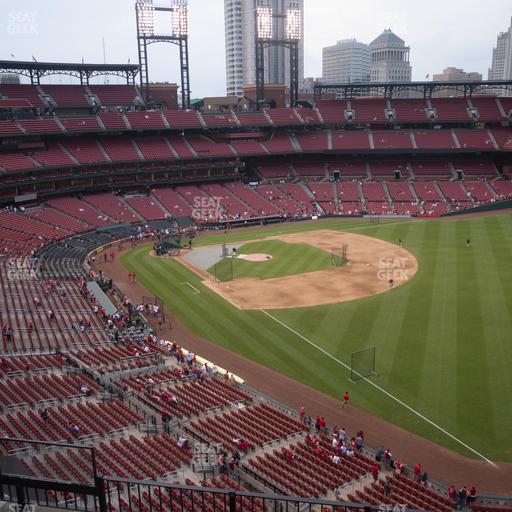Busch Stadium - Section Right Field Pavilion 333 Seat View