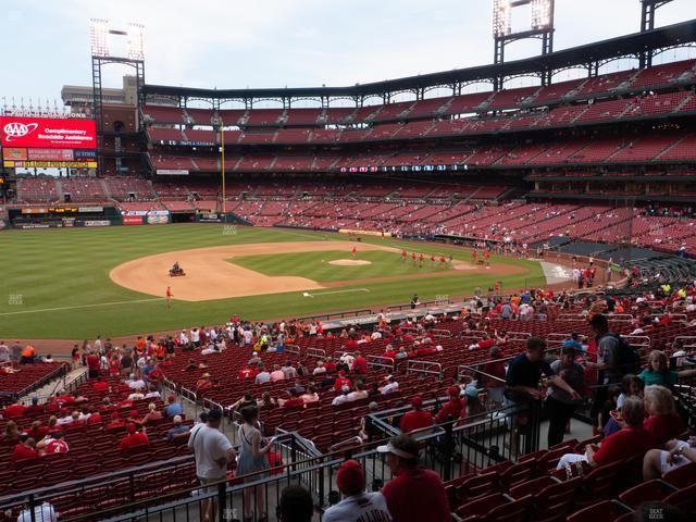 Busch Stadium - Section Third Base Field Box 160 Seat View Busch Stadium - Section Third Base Field Box 160 Seat View