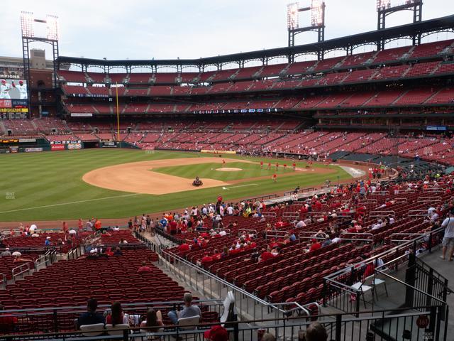 Busch Stadium - Section Third Base Field Box 161 Seat View Busch Stadium - Section Third Base Field Box 161 Seat View