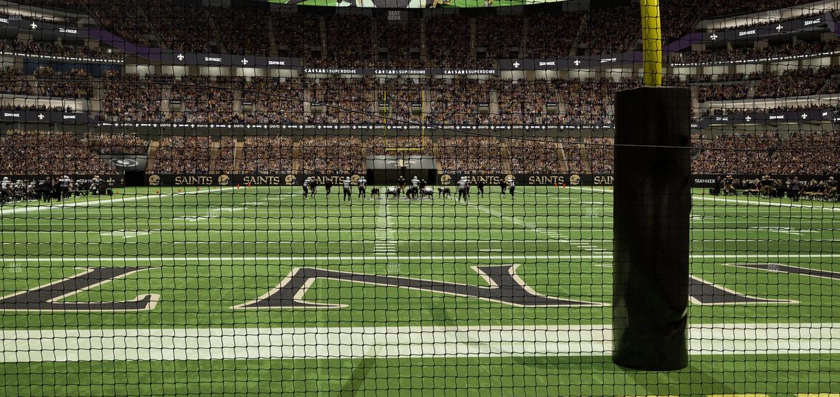 Caesars Superdome - Section Field Suite 7 Seat View