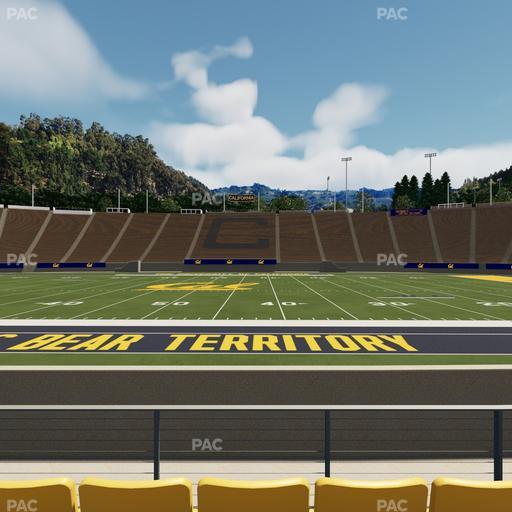 California Memorial Stadium - Section Field Club Gg Seat View
