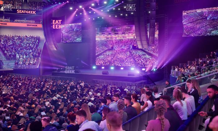 Chase Center - Section Courtside Lounge 10 Seat View