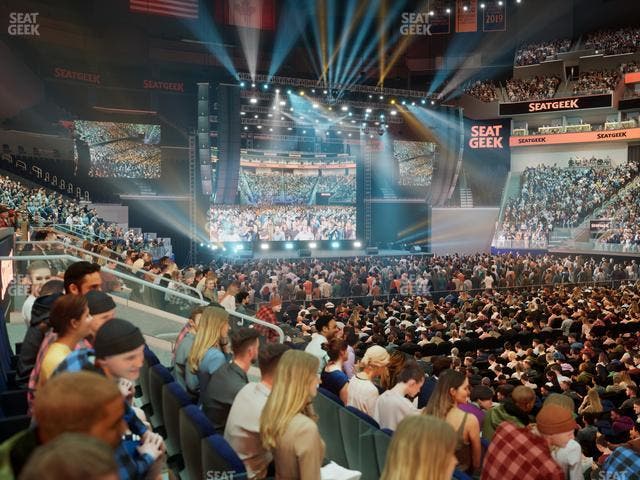 Chase Center - Section Courtside Lounge 20 Seat View
