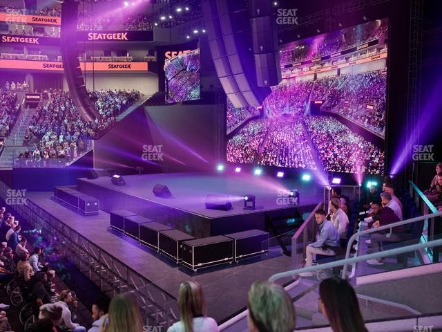 Chase Center - Section Courtside Lounge 4 Seat View