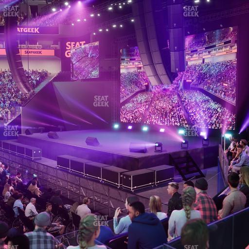 Chase Center - Section Courtside Lounge 6 Seat View