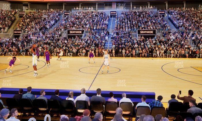 Chase Center - Section Courtside Lounge 7 Seat View