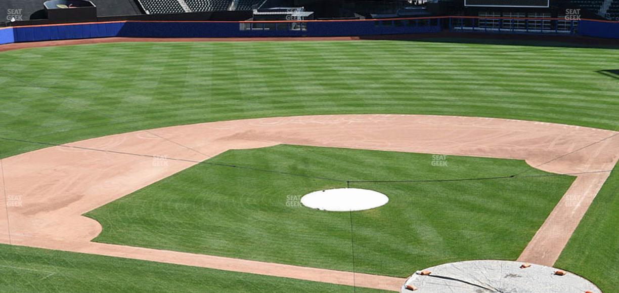 Citi Field - Section 322 Seat View