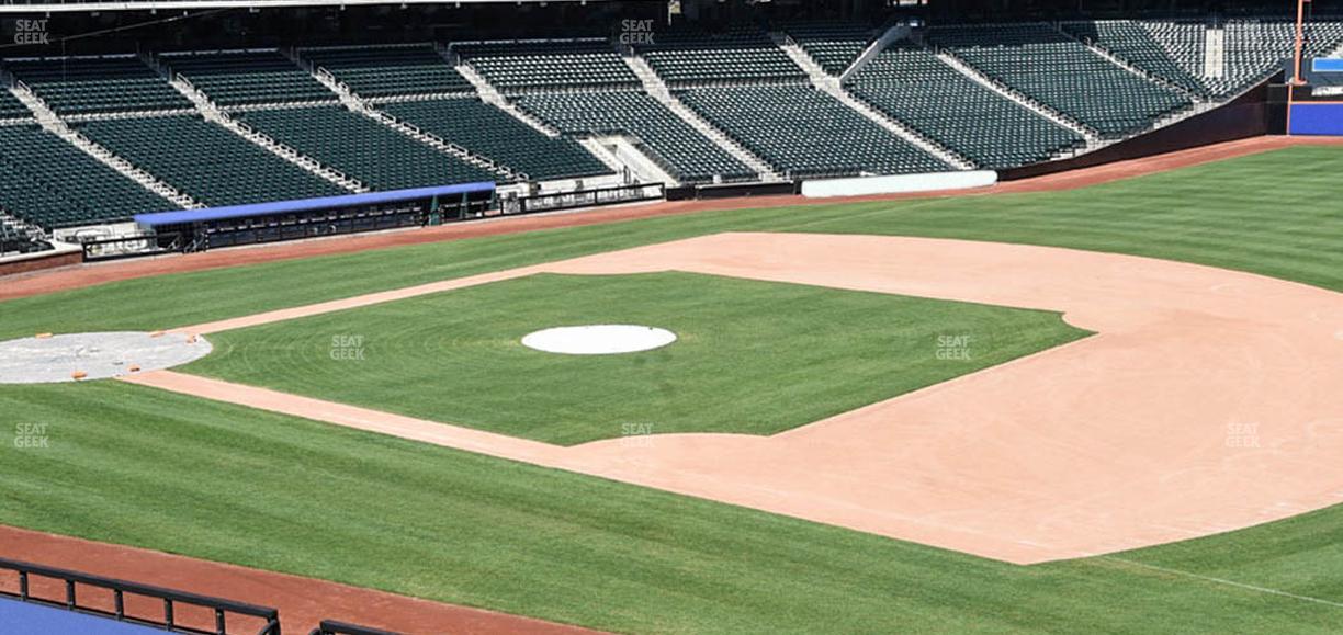 Citi Field - Section Empire Suite 204 Seat View