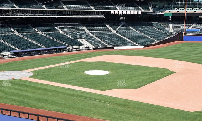 Citi Field - Section Empire Suite 205 Seat View