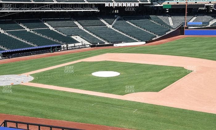 Citi Field - Section Empire Suite 206 Seat View