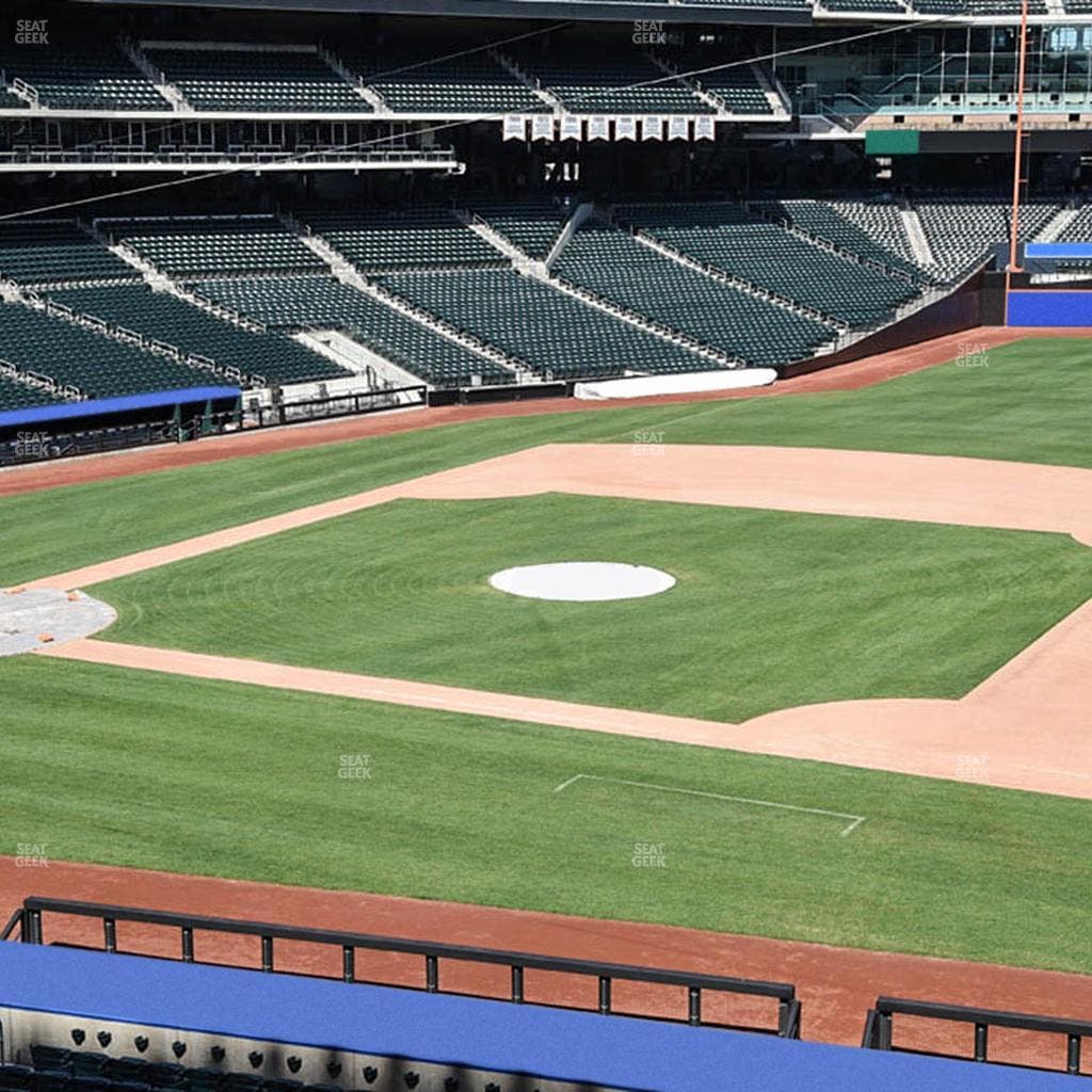 Citi Field - Section Empire Suite 207 Seat View