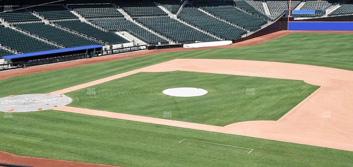 Citi Field - Section Empire Suite 207 Seat View