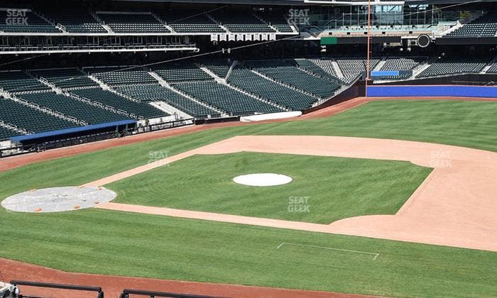Citi Field - Section Empire Suite 208 Seat View