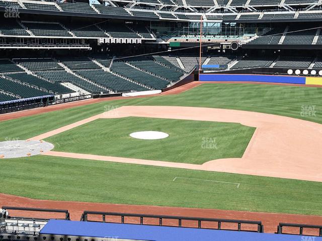 Citi Field - Section Empire Suite 209 Seat View