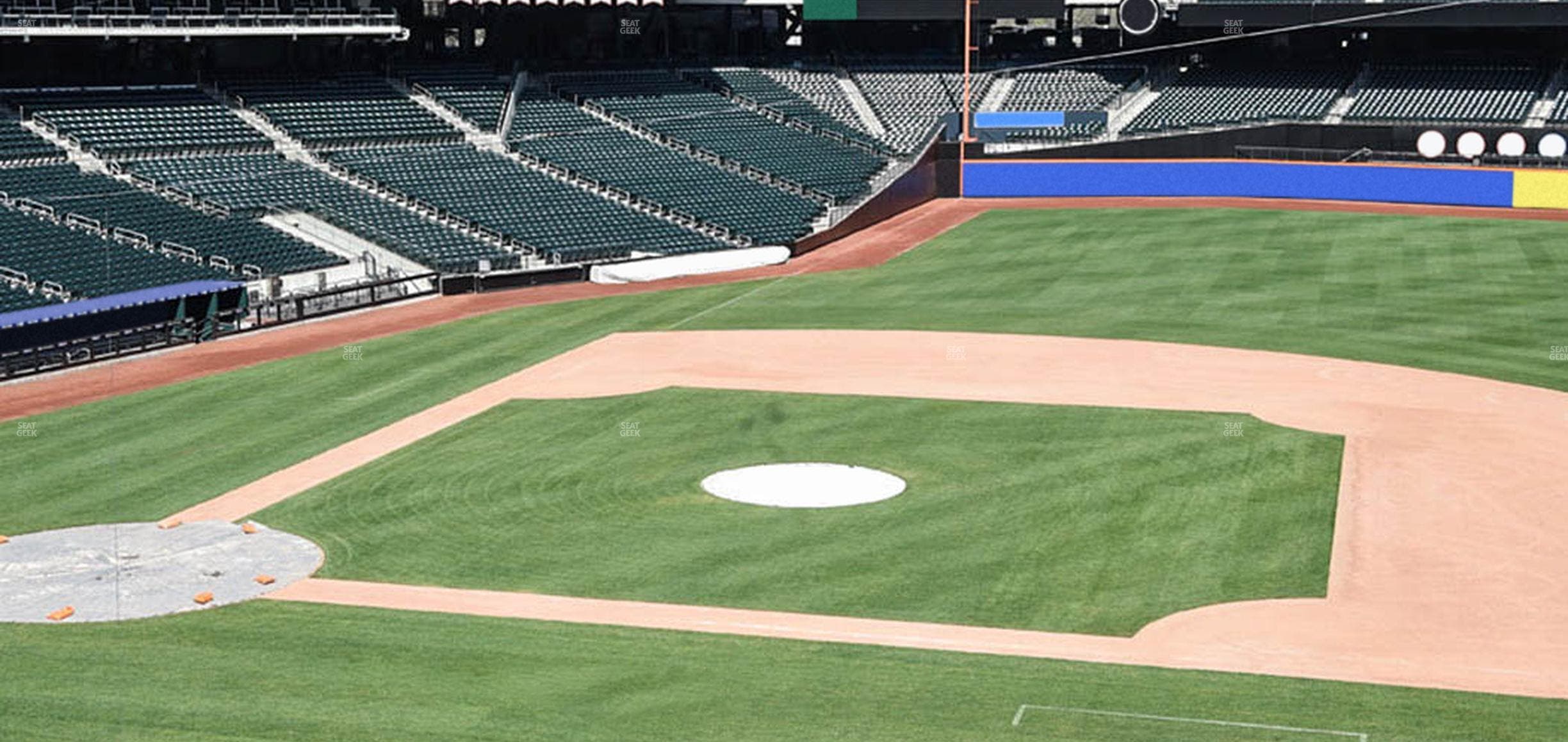 Citi Field - Section Empire Suite 210 Seat View