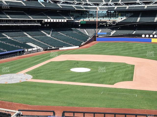 Citi Field - Section Empire Suite 210 Seat View
