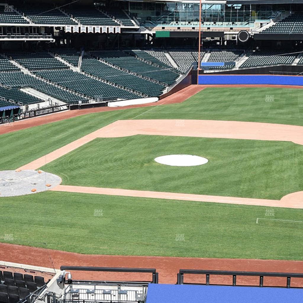 Citi Field - Section Empire Suite 211 Seat View