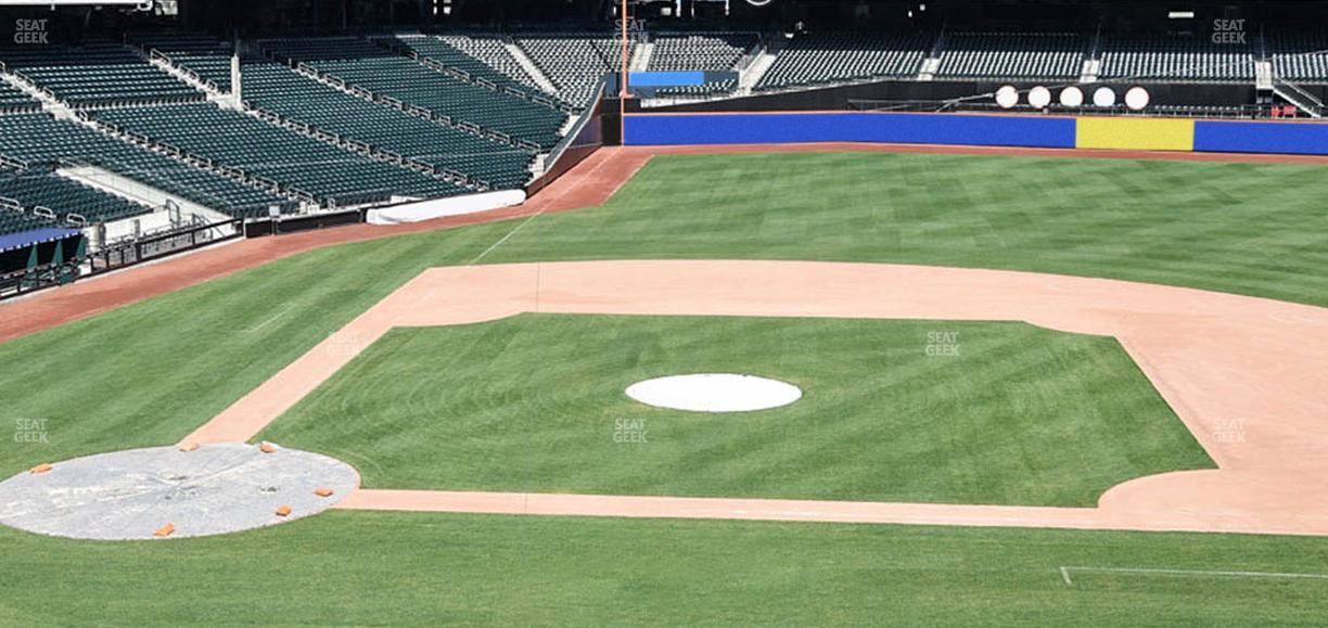 Citi Field - Section Empire Suite 212 Seat View