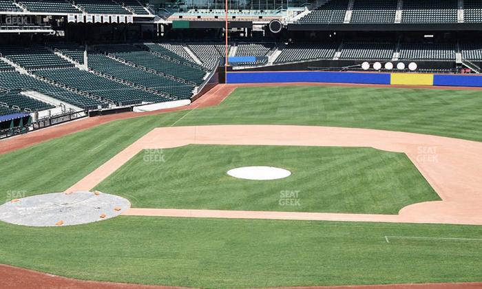 Citi Field - Section Empire Suite 212 Seat View