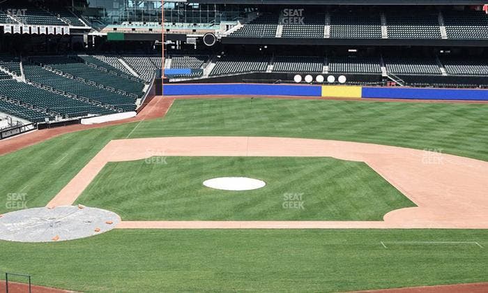 Citi Field - Section Empire Suite 213 Seat View