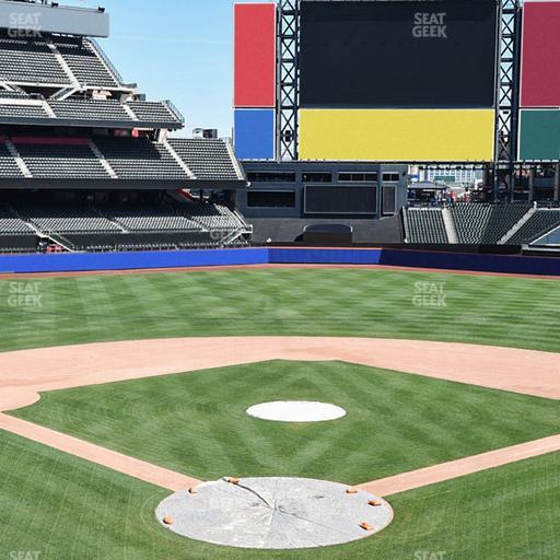 Citi Field - Section Empire Suite 221 Seat View