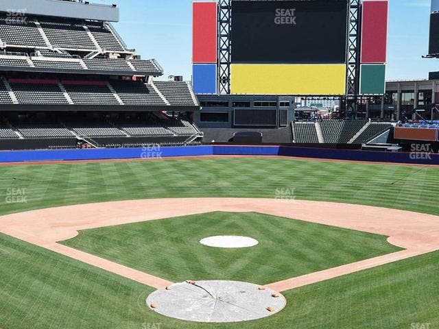 Citi Field - Section Empire Suite 221 Seat View