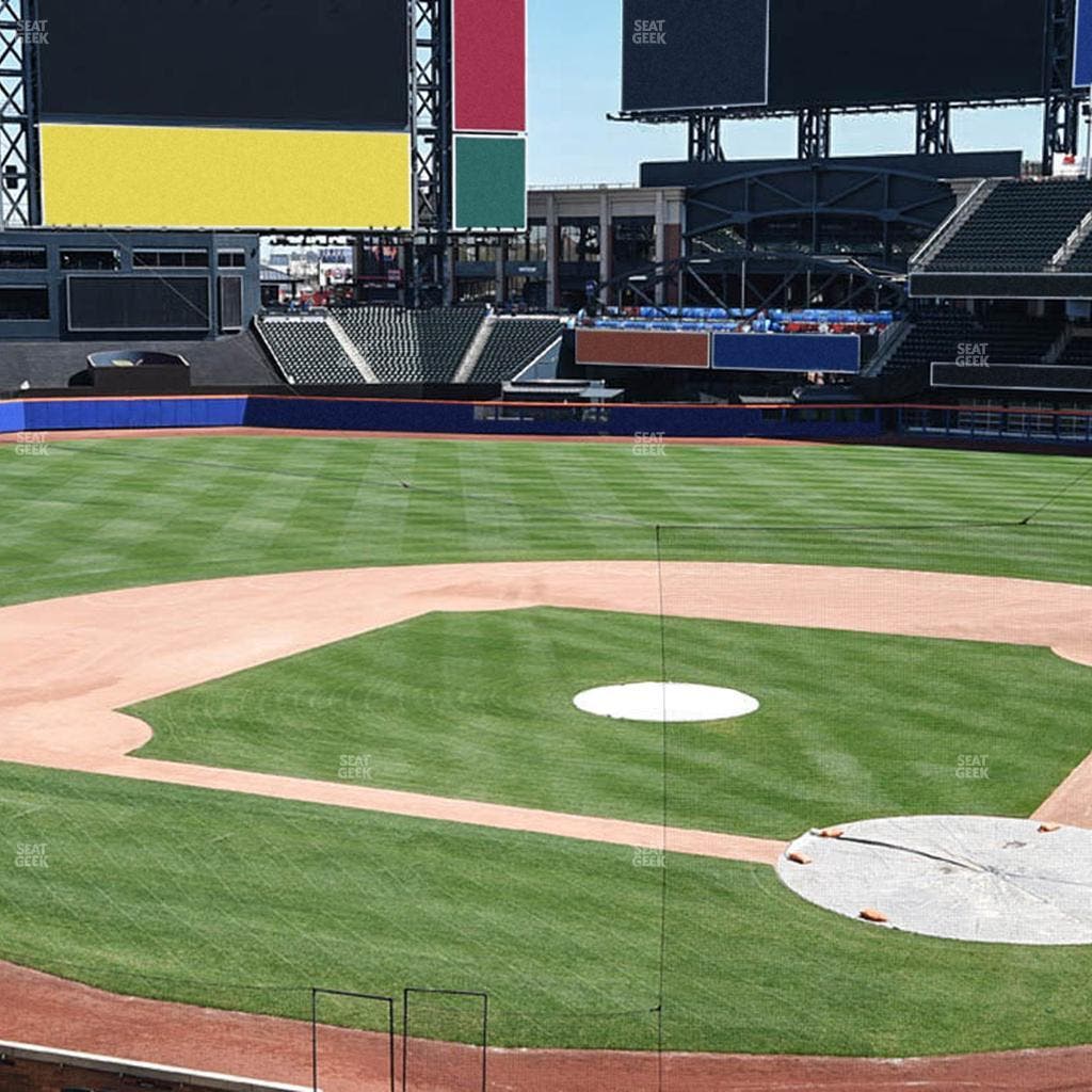Citi Field - Section Empire Suite 226 Seat View