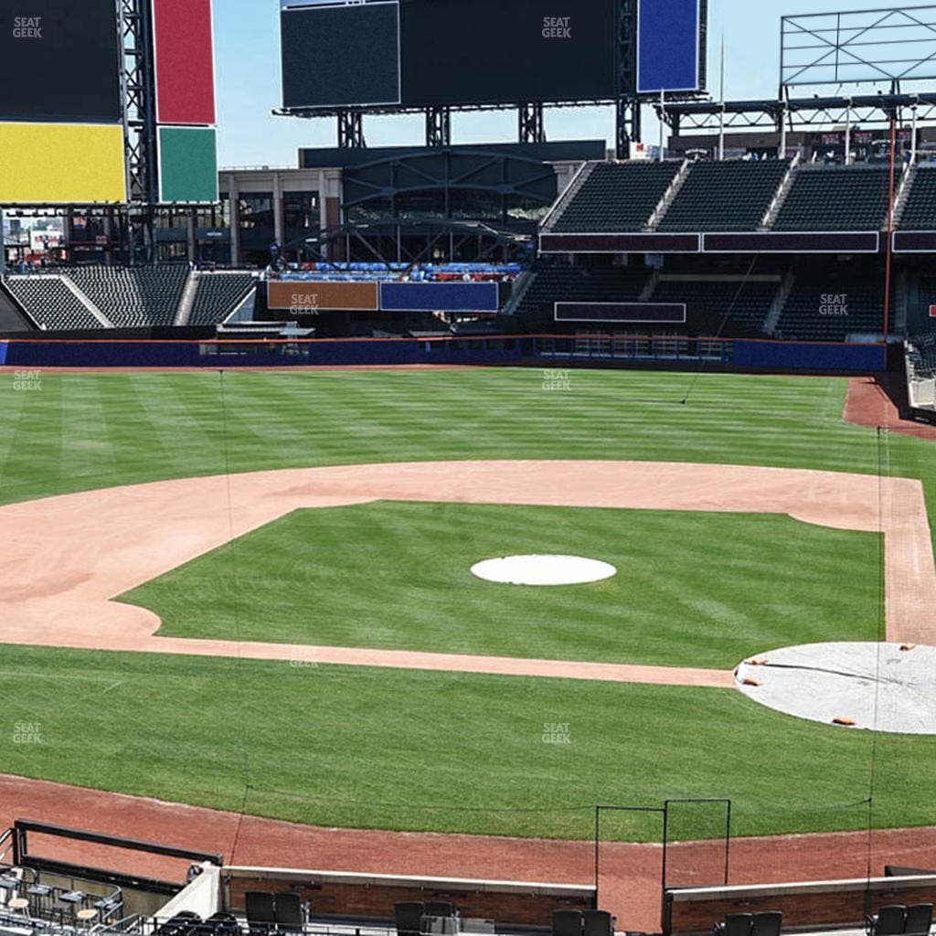 Citi Field - Section Empire Suite 228 Seat View
