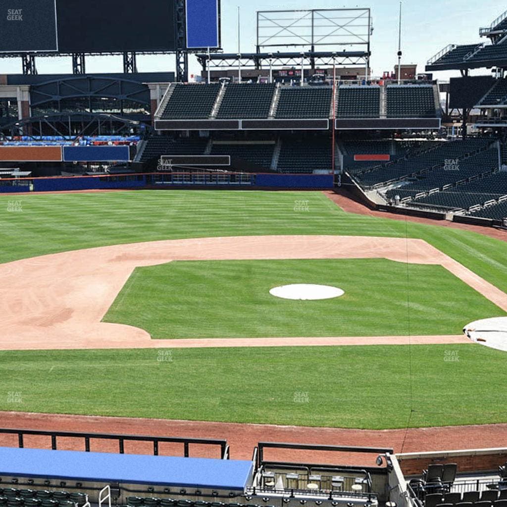 Citi Field - Section Empire Suite 231 Seat View